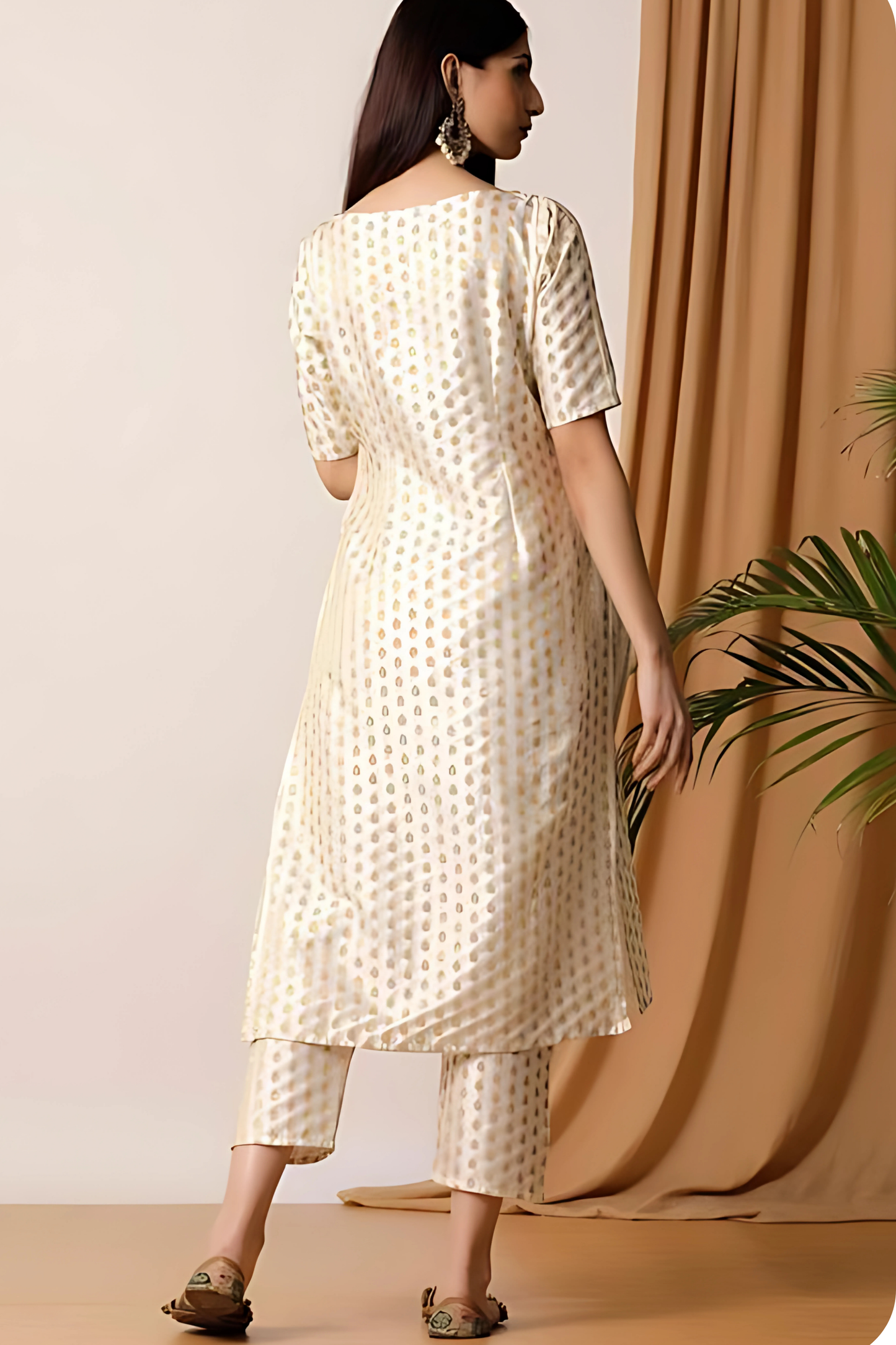 Ivory Brocade Kurta And Pant With Bandhani Dupatta (Set of 3)