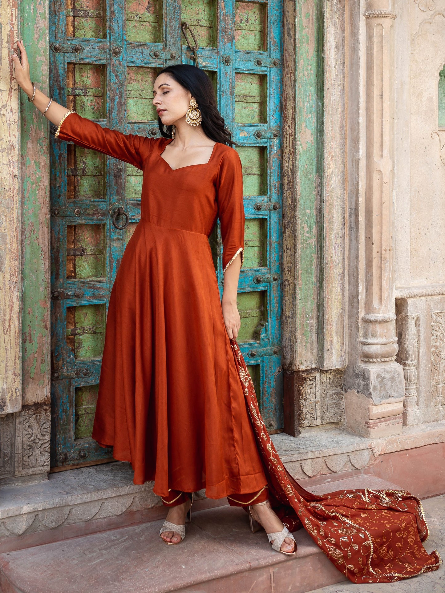 Dua rust flare silk suit set