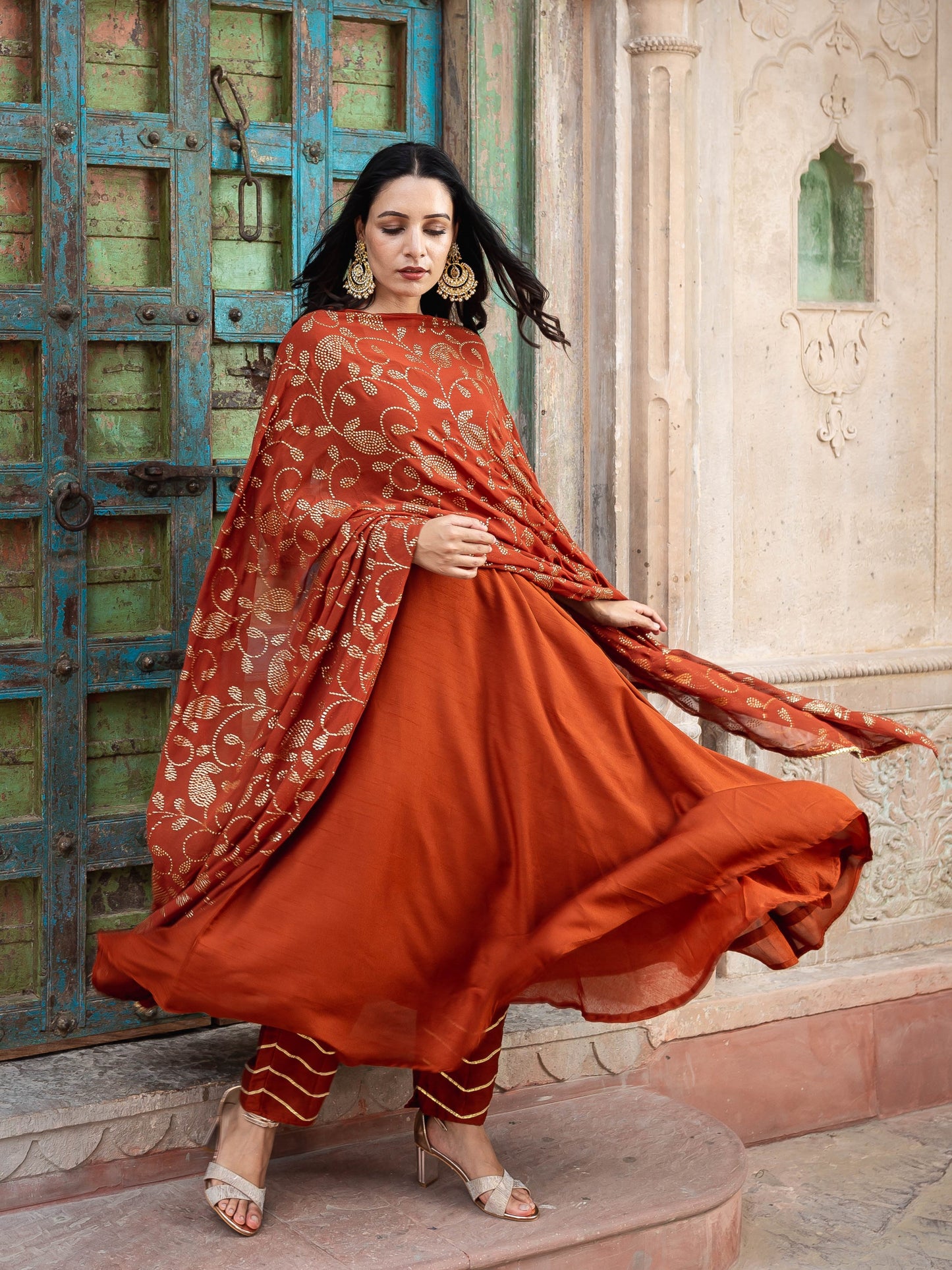 Dua rust flare silk suit set