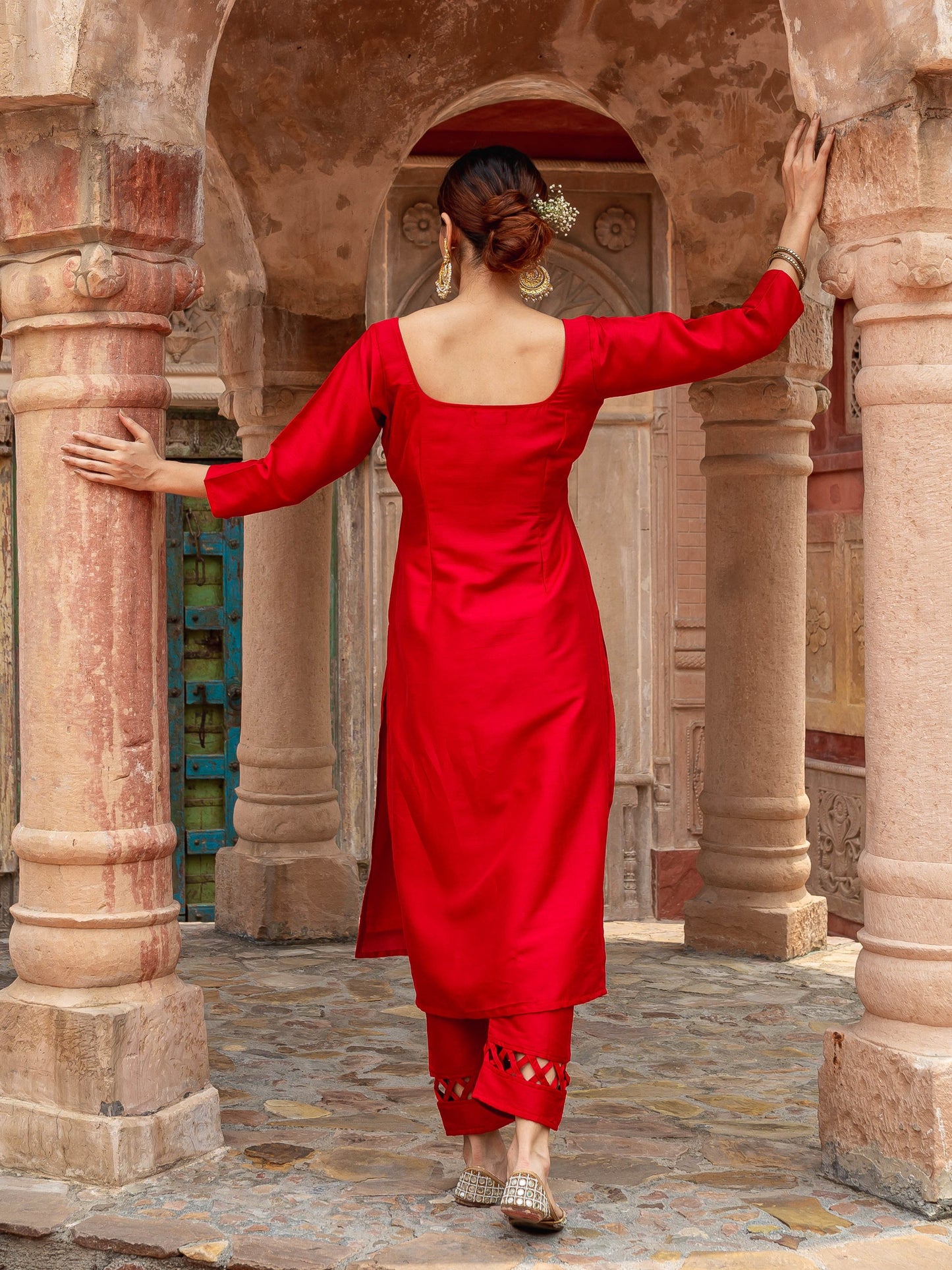 Prisha red silk suit with shaded dupatta