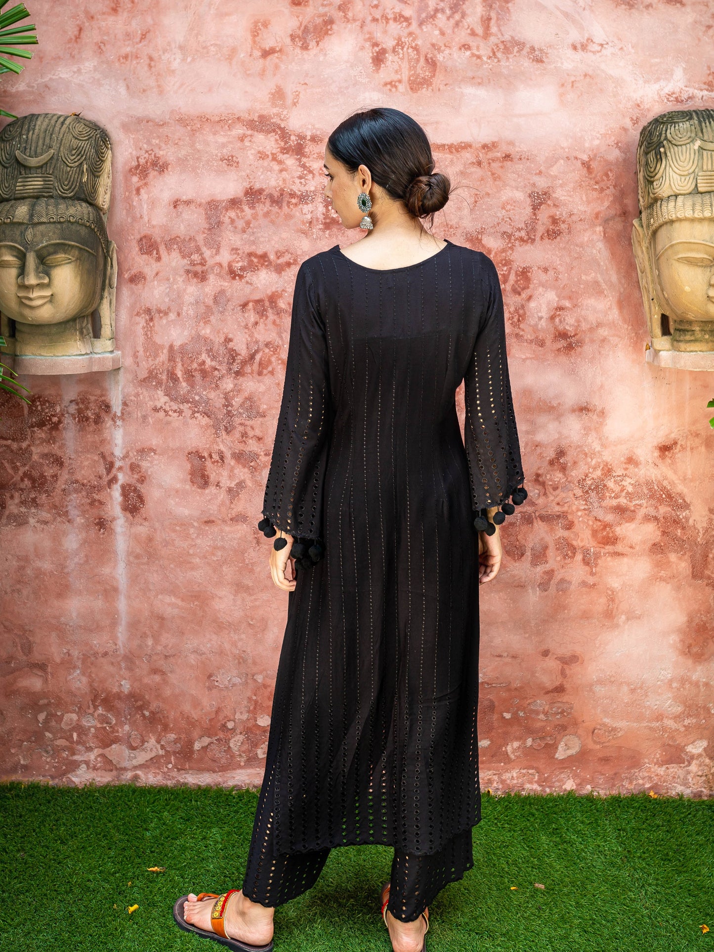 Nysa black chikankari kurta set