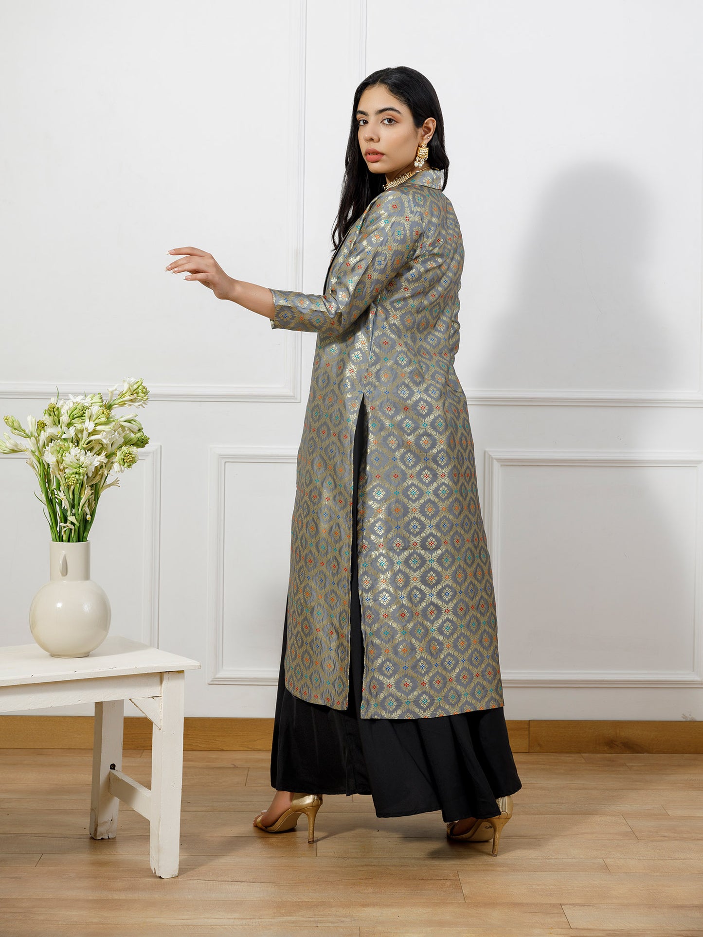 Fiona grey brocade long shrug