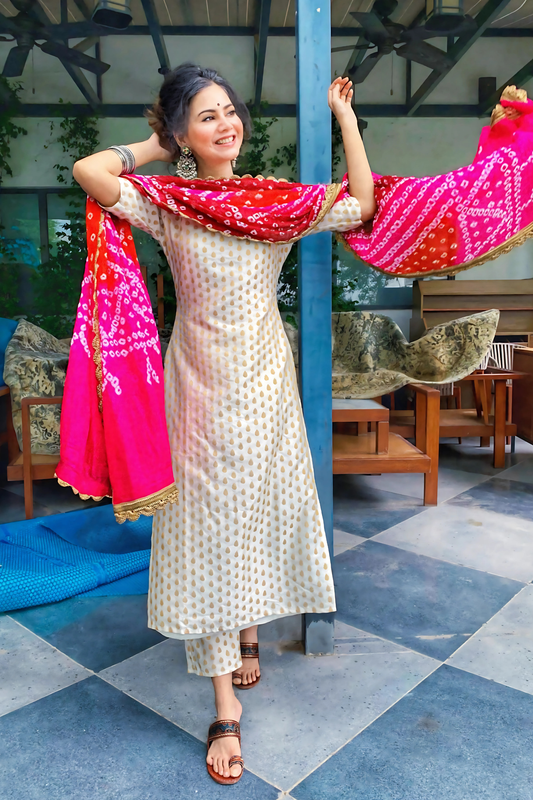 Ivory Brocade Kurta And Pant With Bandhani Dupatta (Set of 3)