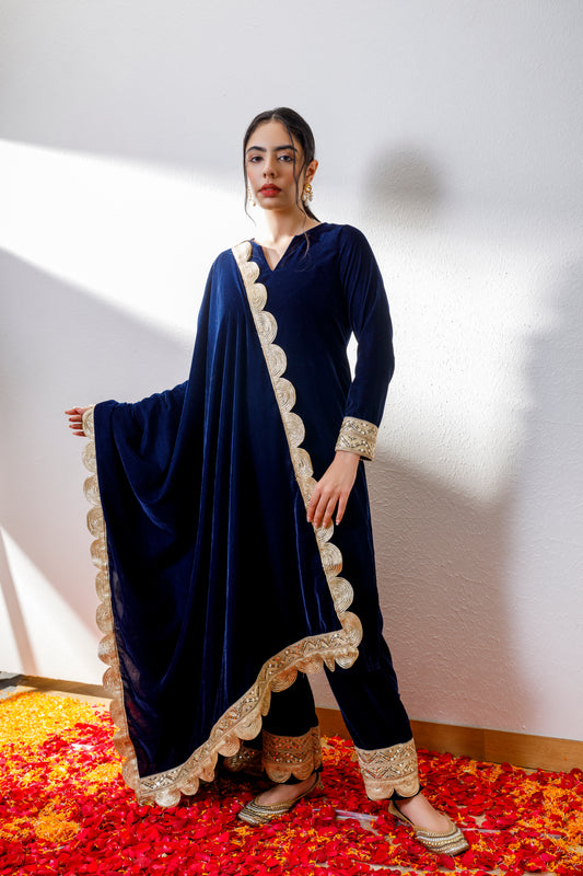 Ashni navy blue velvet suit with velvet shawl