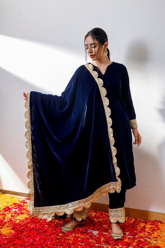 Navy blue velvet shawl